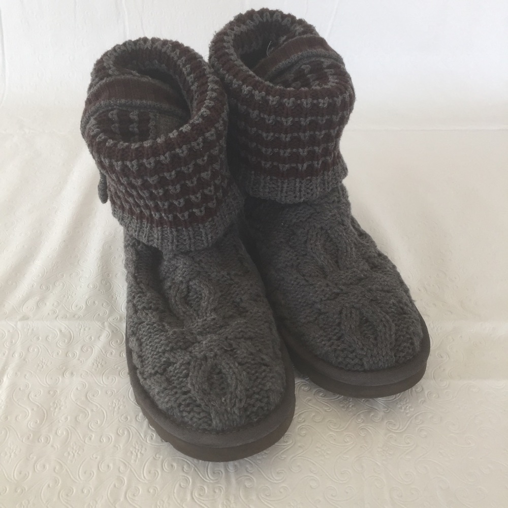 UGG Leland Boot sz 8
